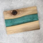 EPOKSI POSTREŽNA DESKA SMARAGDNI POTOČEK